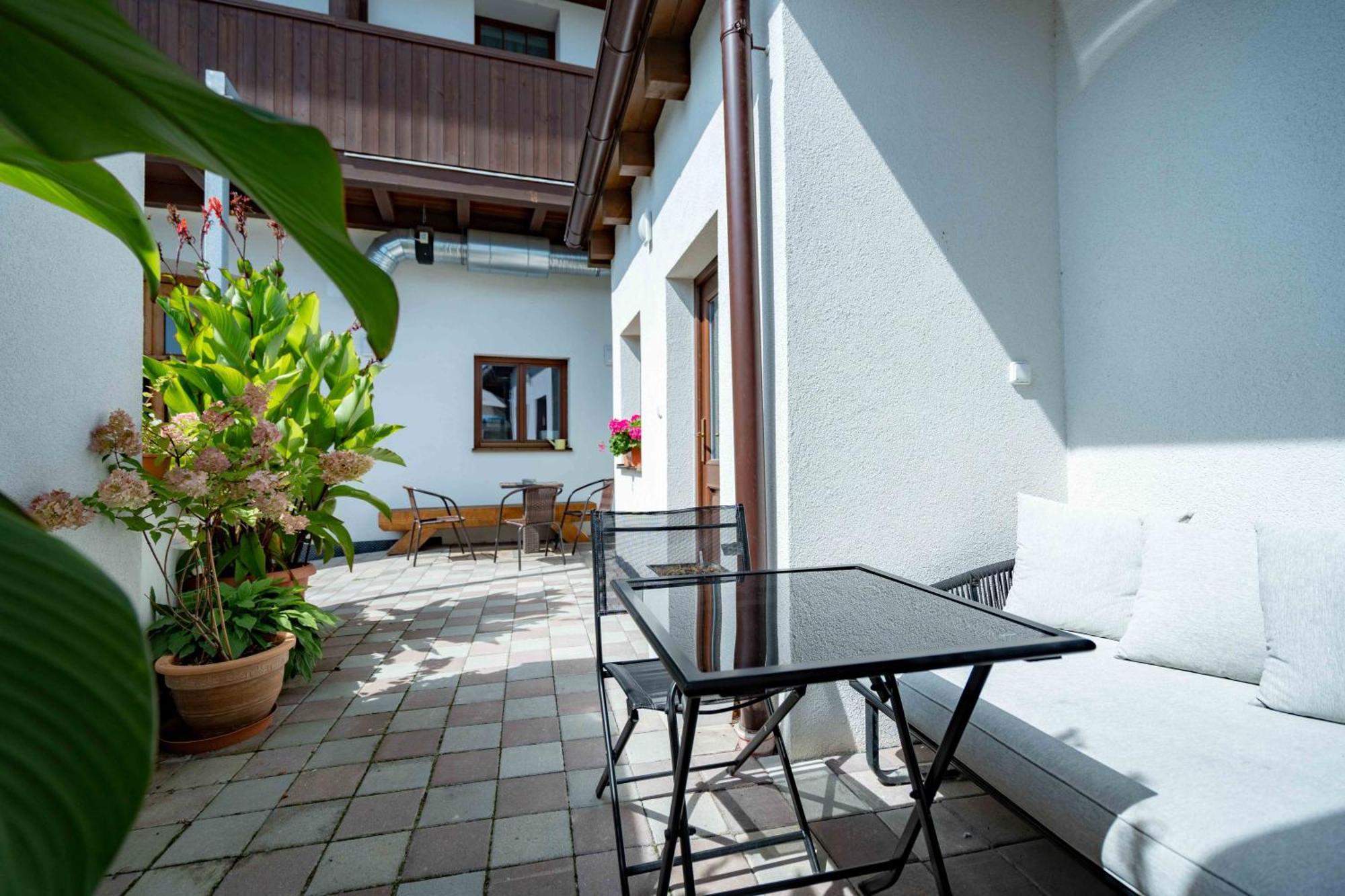 Hotel Volf Přeštice Exterior foto